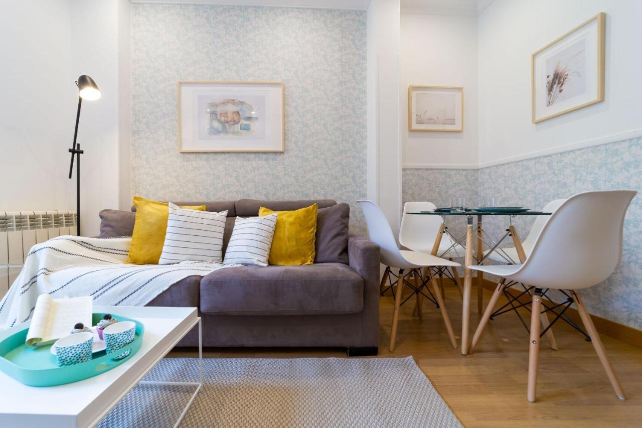 Apartamentos Gran Via Мадрид Экстерьер фото